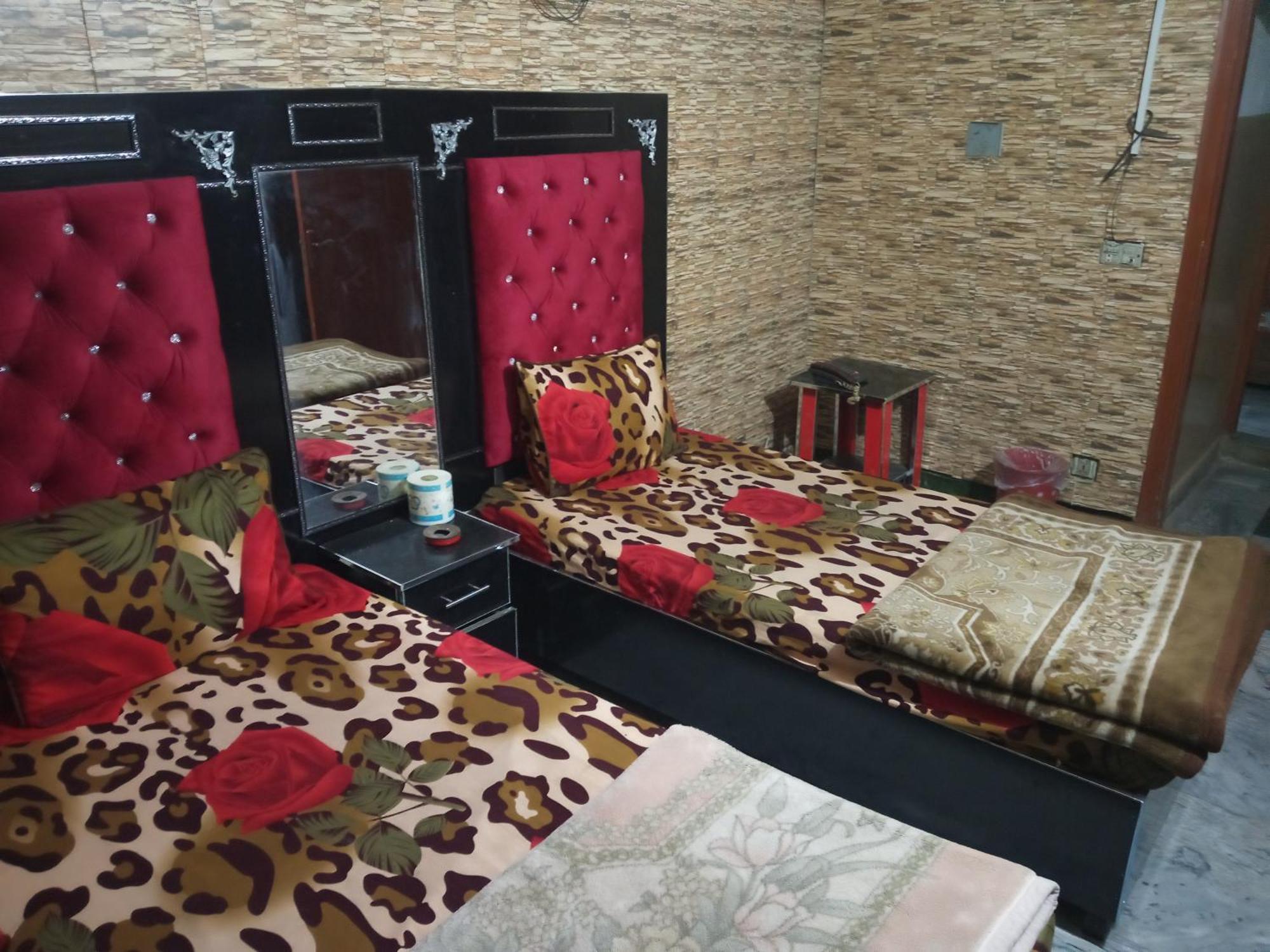 New Taj Family Hotel Lahore Luaran gambar