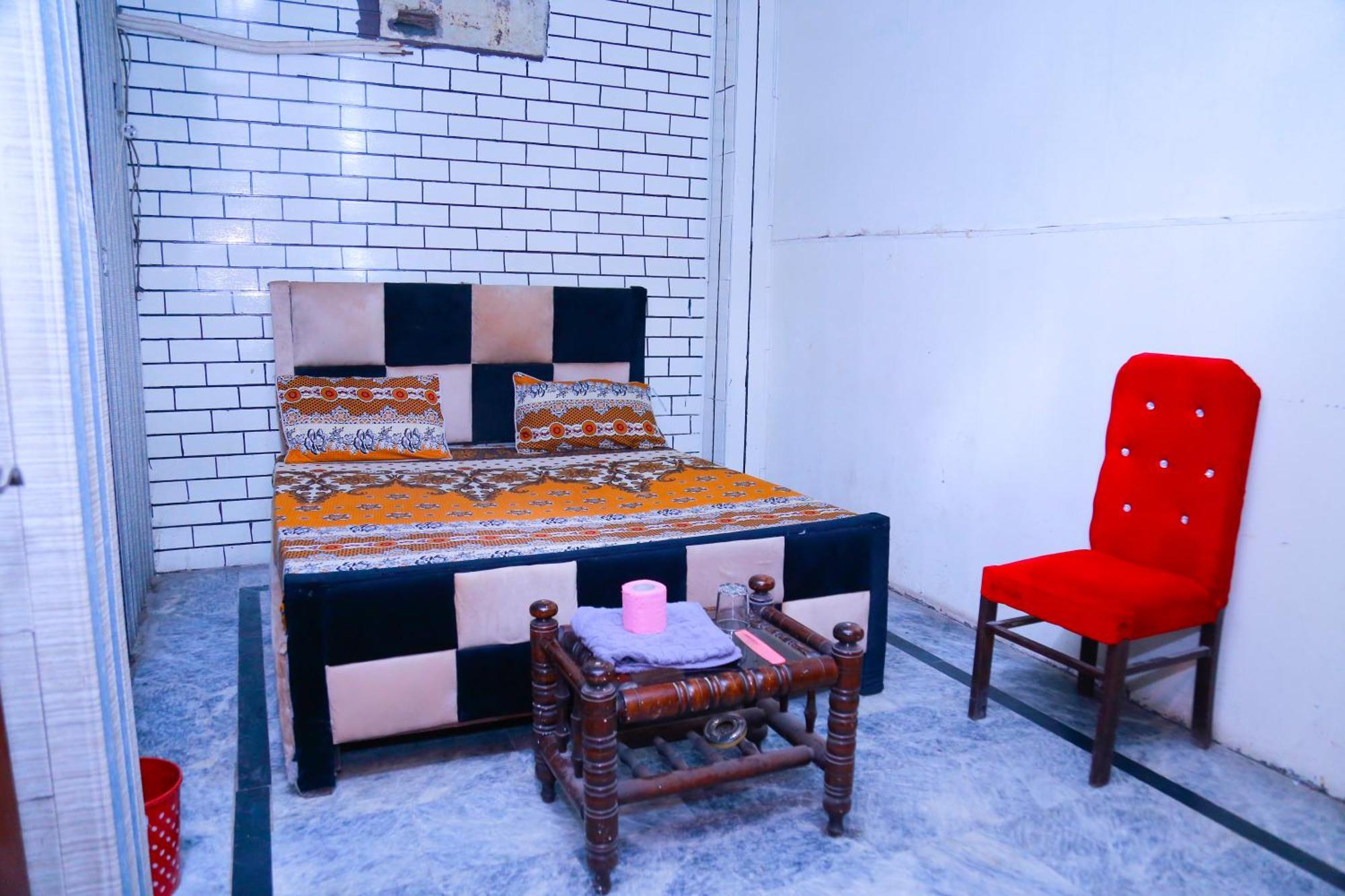 New Taj Family Hotel Lahore Luaran gambar